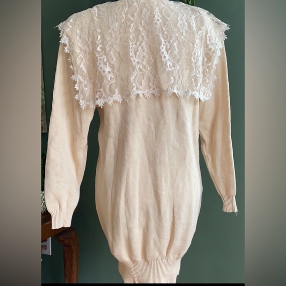 Womens Sz M vintage lace collar knit romantic retro beige casual rare sweater - Picture 3 of 8